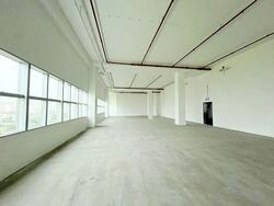 Bendemeer Road (D12), Factory #567460821